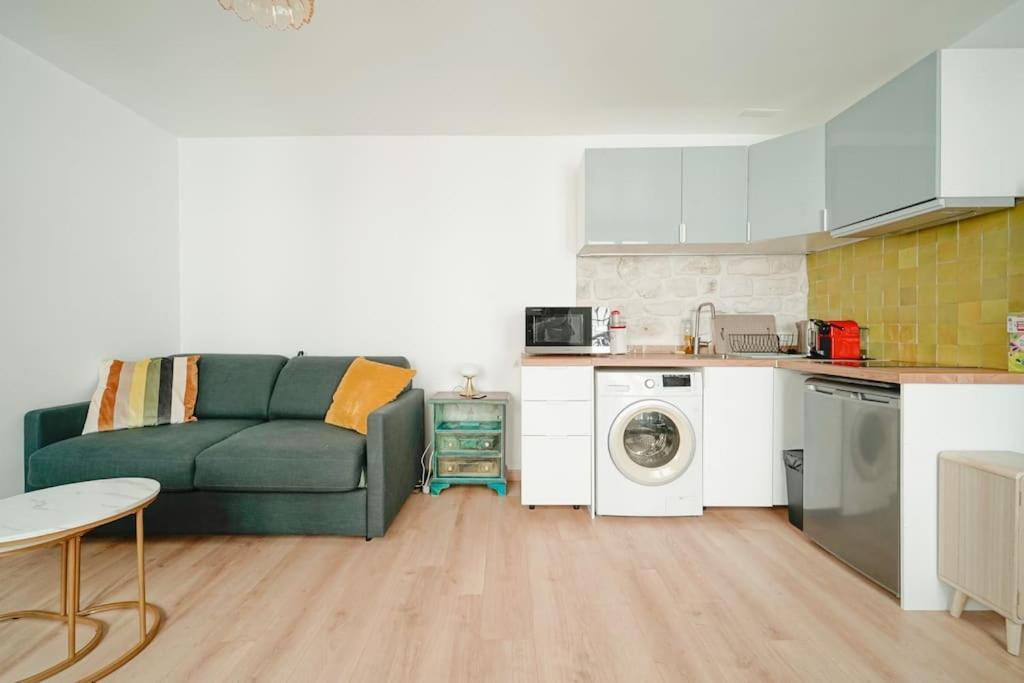 Doorman In 12th Apartment